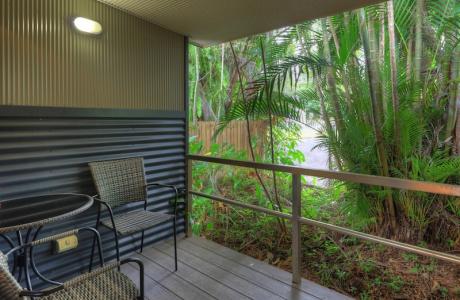 Kui Parks, Tropical Hibiscus Caravan Park, Mission Beach, Motel Balcony