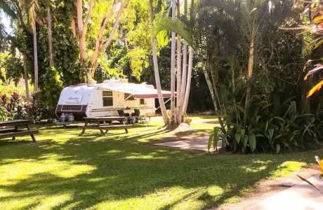 Kui Parks, Tropical Hibiscus Caravan Park, Mission Beach, SItes